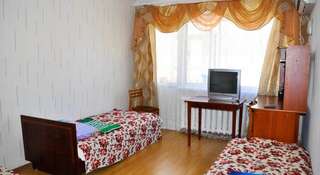 Гостиница Hostel in Orsk Орск Кровать в общем четырехместном номере для мужчин и женщин-4