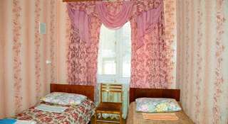 Гостиница Hostel in Orsk Орск Двухместный номер с 1 кроватью или 2 отдельными кроватями-1